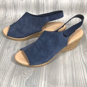 Mika Paoli 9 leather wedge sandal